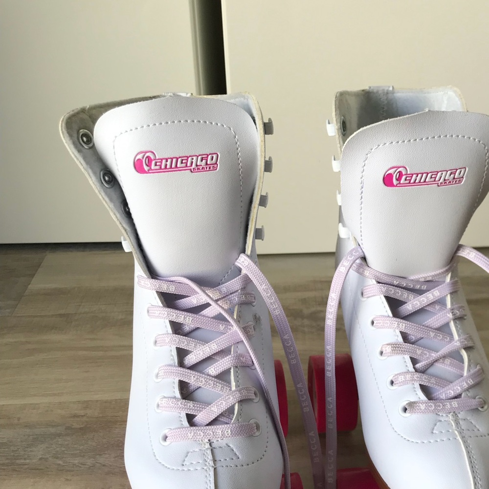 White Skates (like new condition)